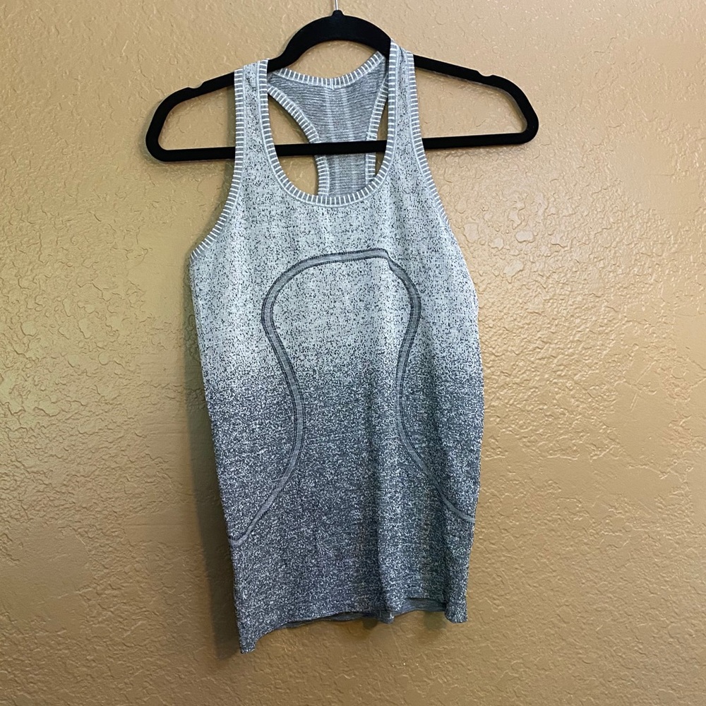 Lululemon Swiftly Tech Tank